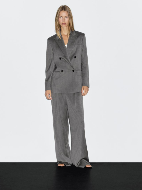 wedding officiant outfit 